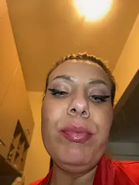 KrisKkiki Webcam show