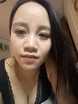 aiai6680 Adlı Modelin Canlı XXX Sohbeti