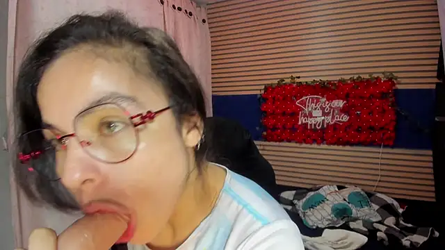 Chat +18 de rosse_2504 ao vivo