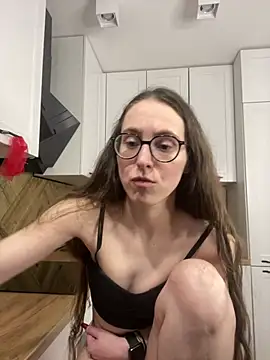 MartiniiSelenna's Live XXX Chat