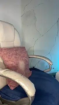 NiickyJones 现场XXX聊天