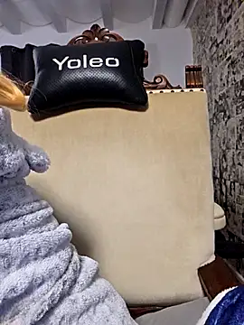 kylie_blck Live XXX-Chat