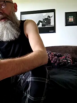 Kingsscepter élő XXX-chatje