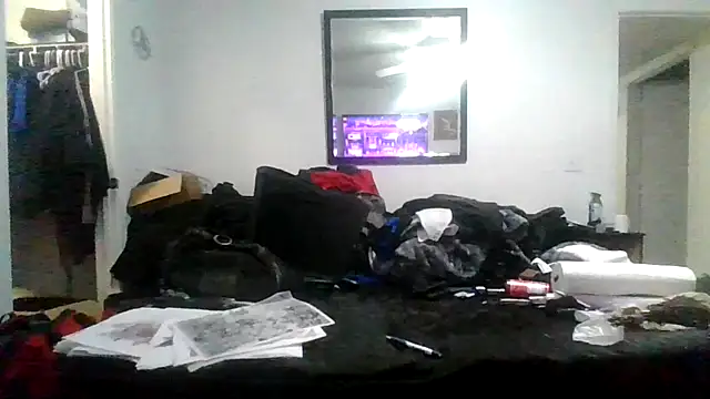 tenser59: διαδικτυακό σόου στην κάμερα