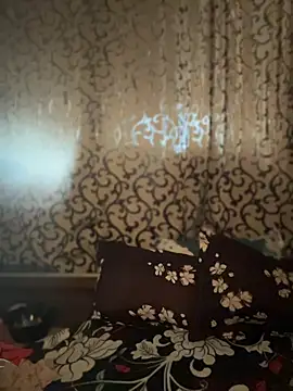 KrisKkiki – Live XXX-chat