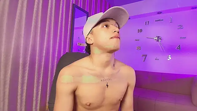 Dominik_Souza live XXX chat