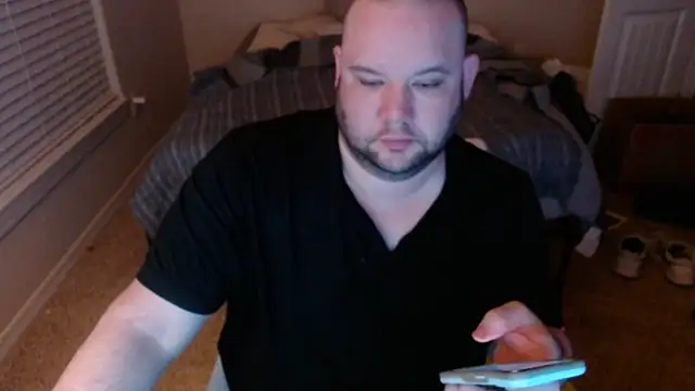 Pertunjukan Kamera Web ScottyTopDog