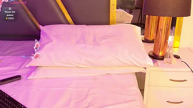 SamanthaPierce live XXX chat