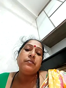 Chat +18 de Hot-Sana2 ao vivo