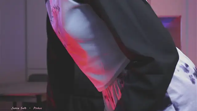 Živý XXX chat Leyla_crsh