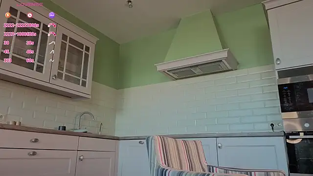 SwitieKiss Chat XXX live