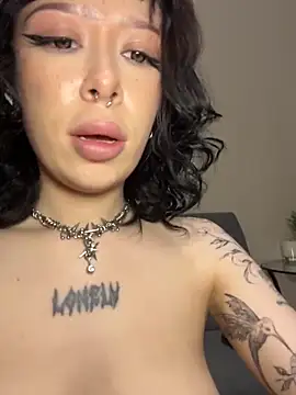 Chatroom XXX en direct de MaryMe__