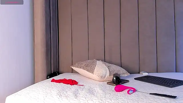 Elise_Diamond – Live XXX-chat