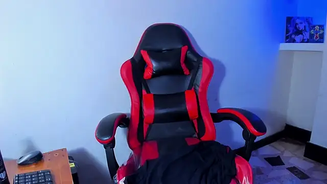 honeyluxe_ Adlı Modelin Canlı XXX Sohbeti