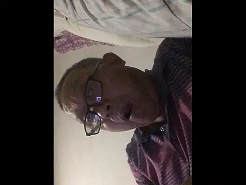 yaocaobi8 Webcam Show