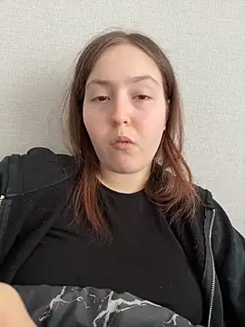 XXX chat uživo modela charmingggirl