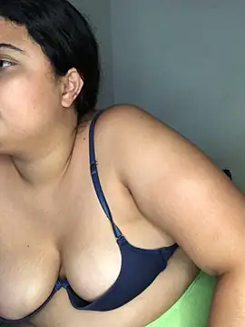 luisahot_9727's Live XXX Chat