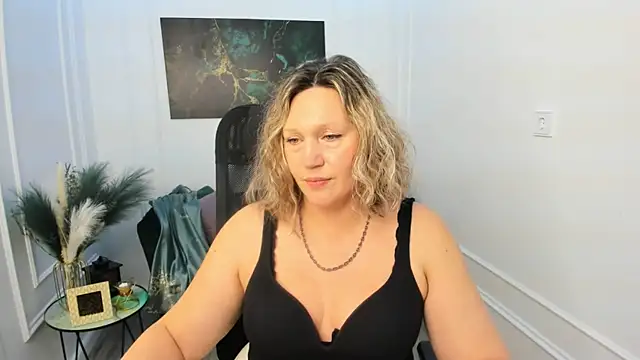 Онлайн чат XXX NinaStarle