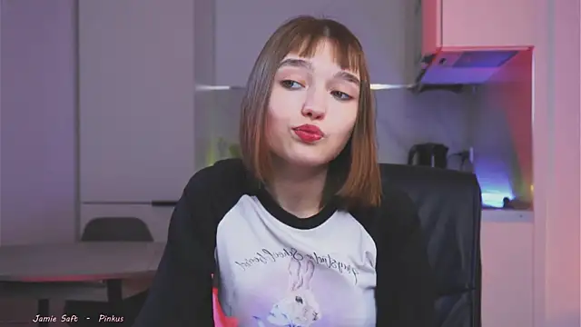 Chat XXX ao vivo de Leyla_crsh