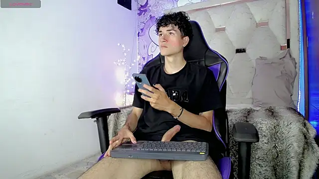 johnny_cagee 라이브 XXX 채팅