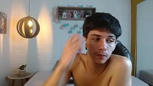 AmethystShadow17のウェブカメラショー