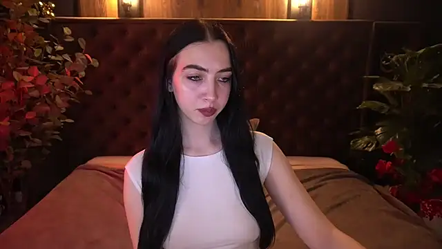 WildKittenX_'s Live XXX Chat