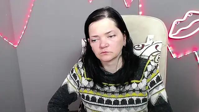 LauraFinn Live XXX Chat