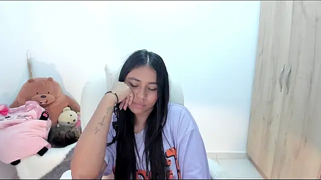 Czat XXX na żywo – Ciara8