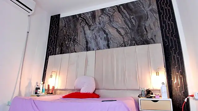 sarita_rouzze Live XXX-Chat