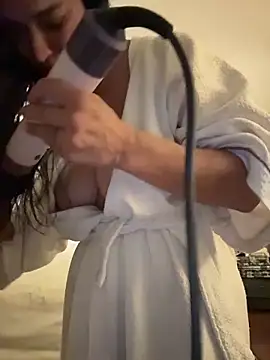 Zeravina 라이브 XXX 채팅