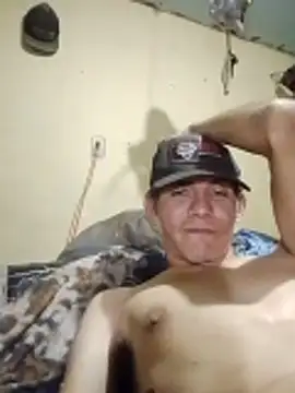 Cloud0nMycock's Live XXX Chat