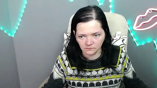 Chat XXX en directo de LauraFinn