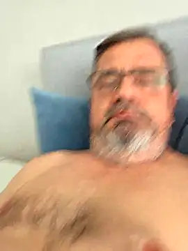 Axer1960 Adlı Modelin Canlı XXX Sohbeti