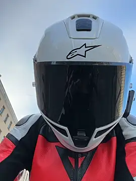 Онлайн чат XXX -AngelAri-