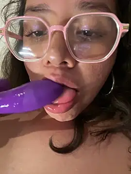 Vivi_Kvsh – webcam-show