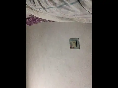 yaocaobi8 Show Webcam