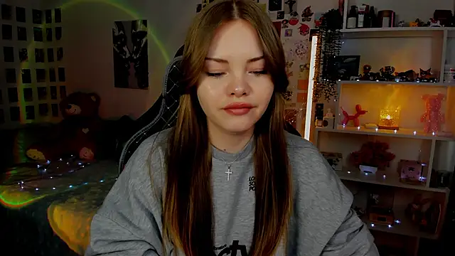 XXX chat uživo modela AkiraKatsu