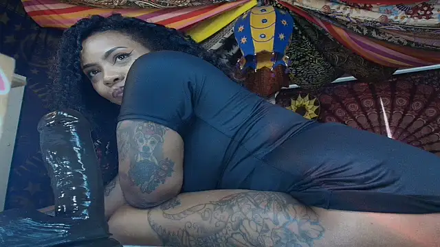 دردشة ElizaGrey_ الجنسية المباشرة