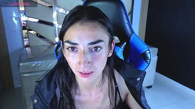 Chat XXX en directo de Maily_a_