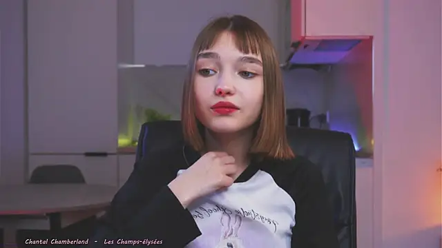 Leyla_crsh live XXX chat