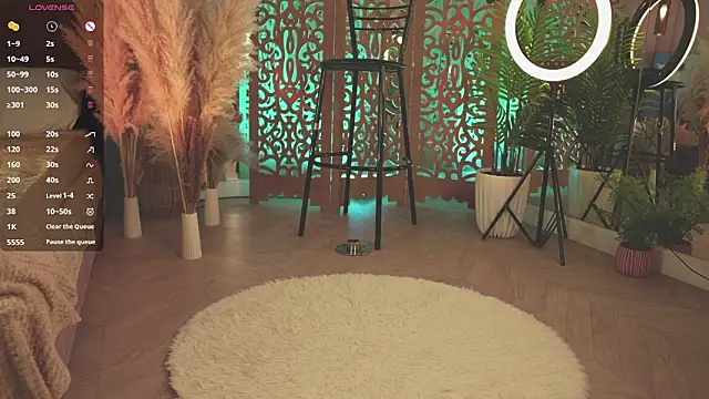 دردشة Smiley_Mia الجنسية المباشرة