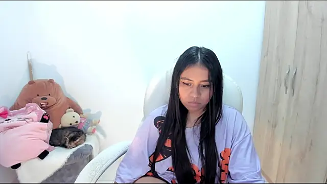 Ciara8's Webcam Show