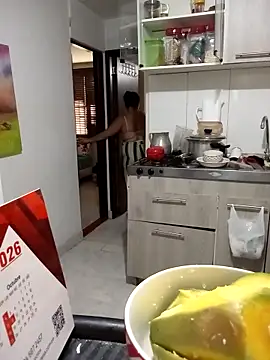 SabrinaVantress' Live XXX Chat