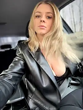 Love_Bri Chat XXX live