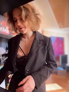 KellyKeler's Live XXX Chat