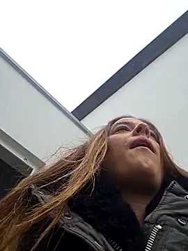 Luna_Lynn Adlı Modelin Canlı XXX Sohbeti