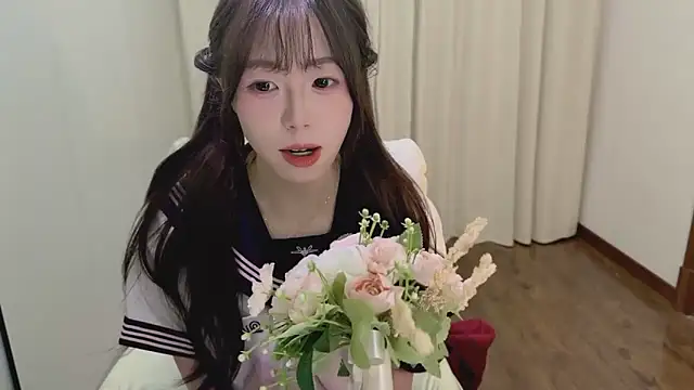 Onecutelittle 라이브 XXX 채팅