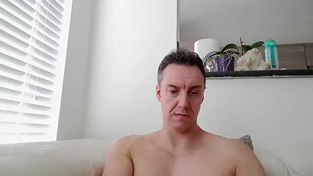 ploki2180のウェブカメラショー