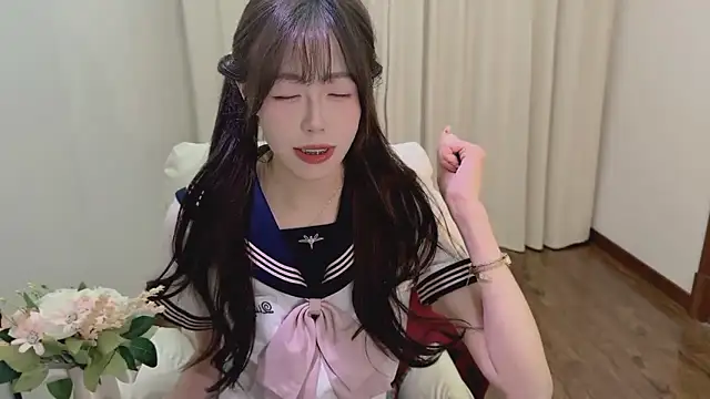 แชท XXX สดของ Onecutelittle