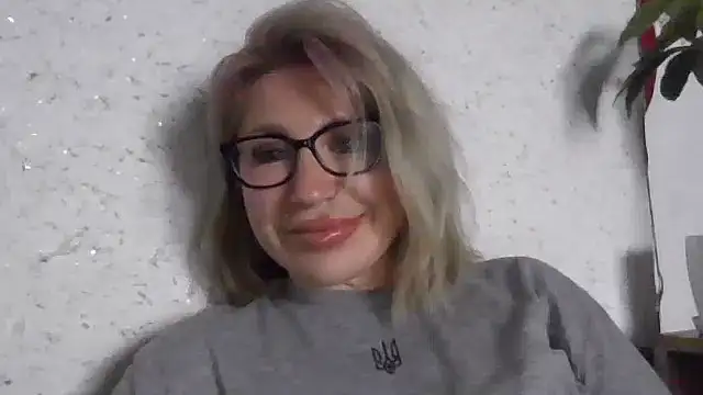 fox_red_lady7 Chat XXX live